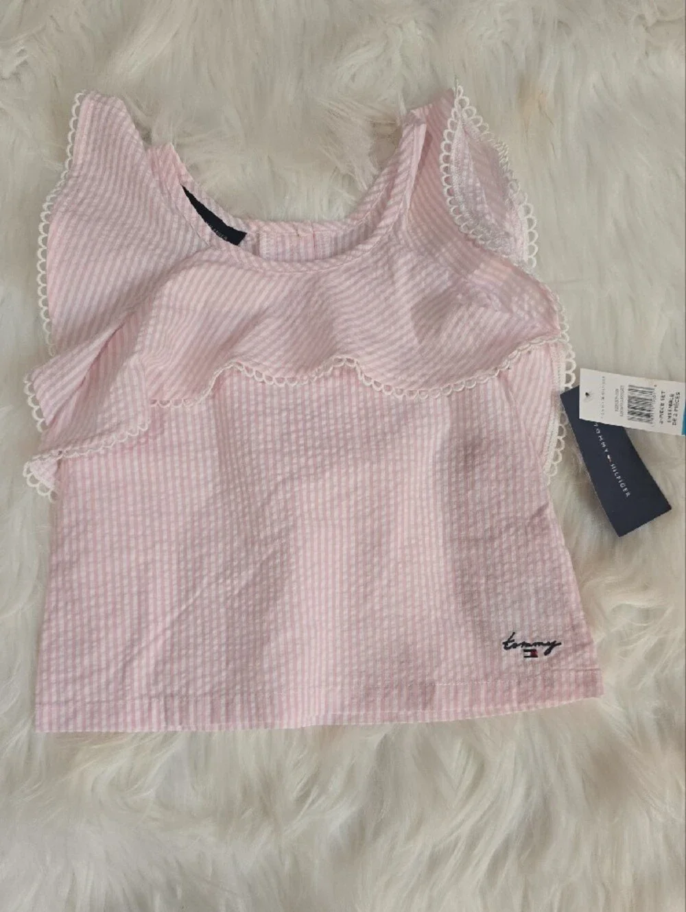 Girls 2 Piece Ruffle Top W Shorts Bundle